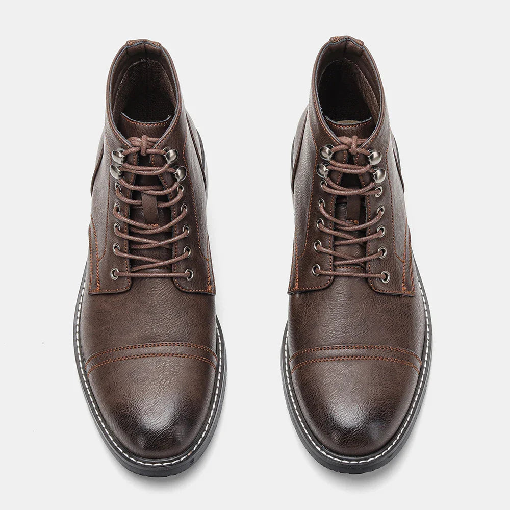 Bota Masculina em Couro Genuino - Renato Keven