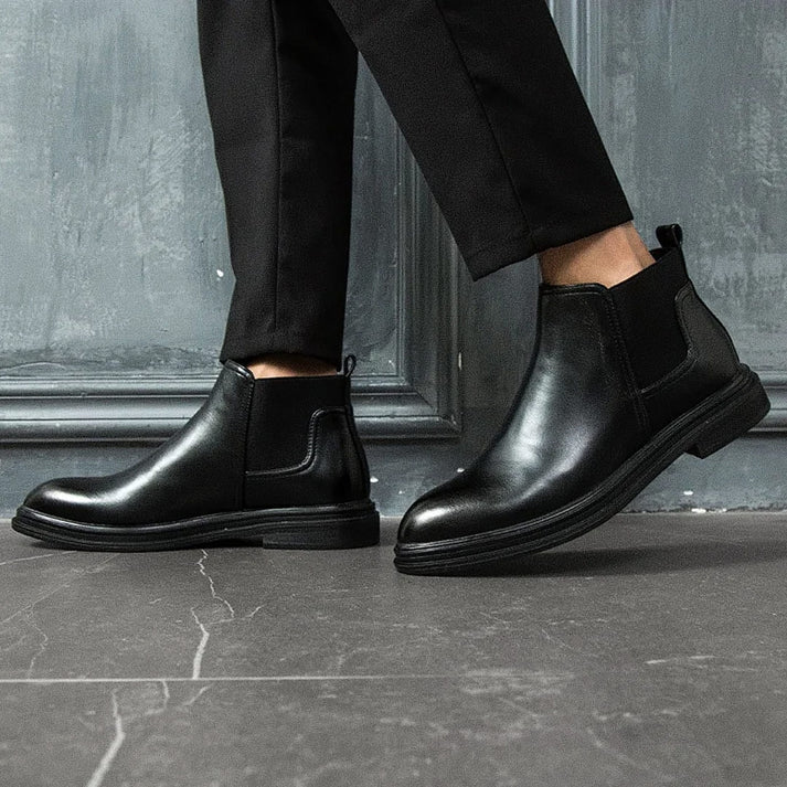 Bota Masculina Chelsea em Couro Ferrutini FRT252