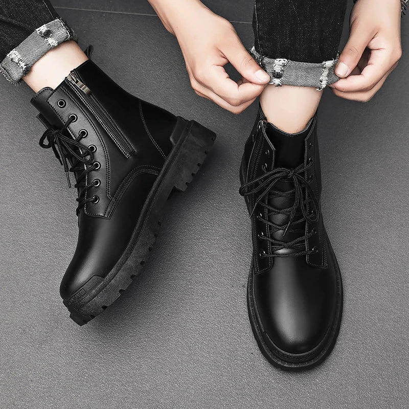 Bota Masculina em Couro Ferrutini FRT245